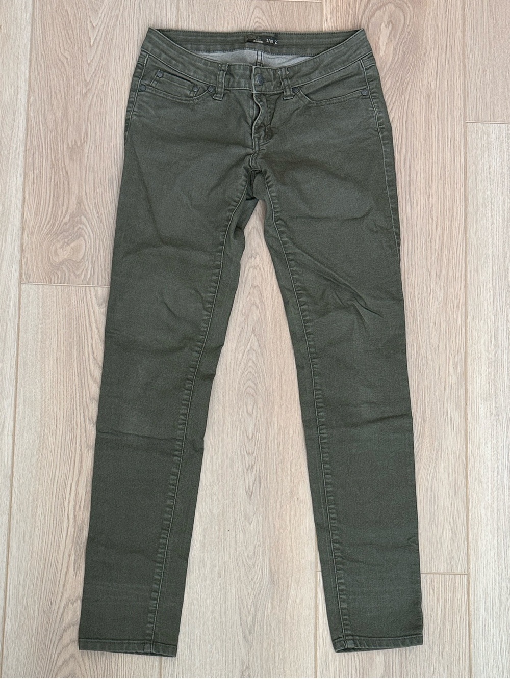 Olive Green Prana Kara Jeans Low Rise Skinny Denim Slim Fit Pants Women’s 26 / 2